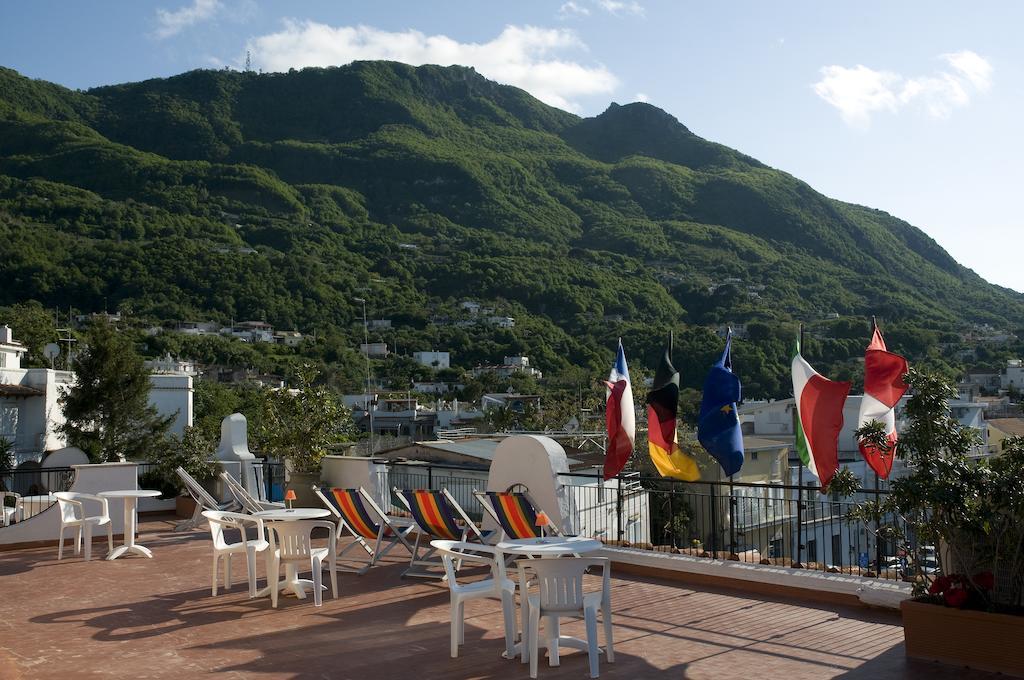 Hotel Casa Di Meglio Ischia Exterior photo